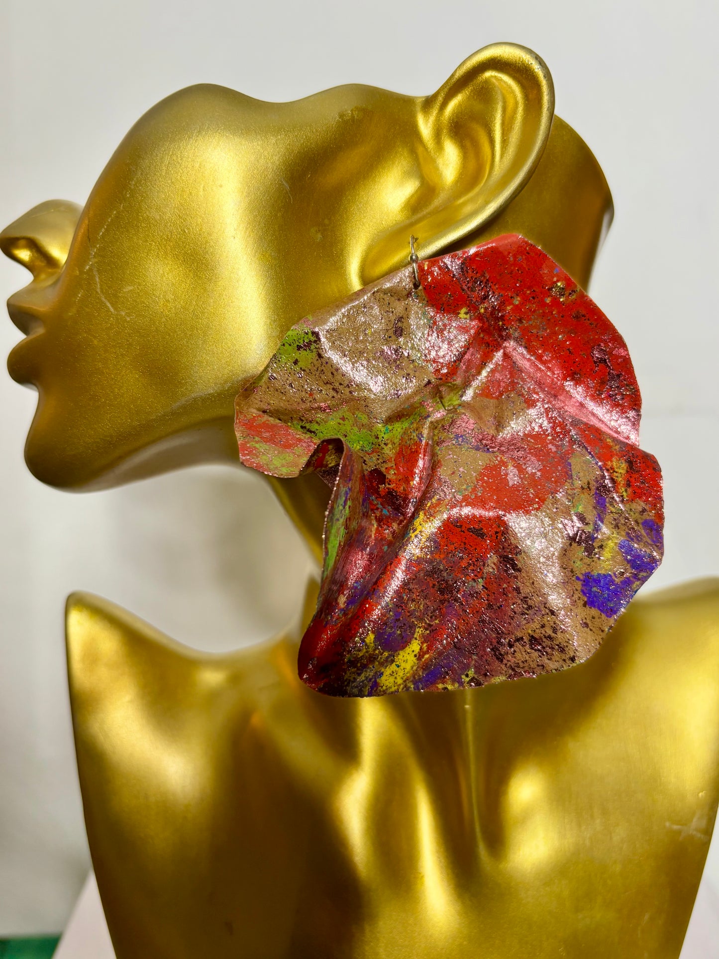 Red, Gold, Green, Purple - Earrings - MAR0726